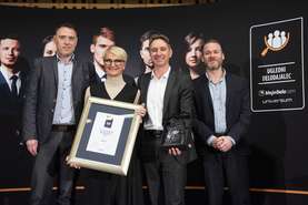 Ksenija Butenko Černe je prevzela nagrado za najuglednejšega delodajalca