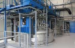 Bioreaktorja za proizvodnji fermentacijske brozge