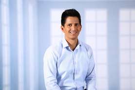 Raul Intriago Lombeida, globalni vodja Operativnih centrov Novartisovih Tehničnih dejavnosti in član uprave Leka