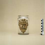 Glass apothecary jar, round